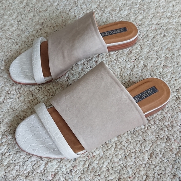 Alberto Fermani Tan and White Italian leather Slide Sandals size 6 - Picture 6 of 13